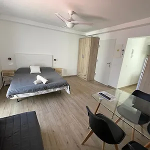 Lux Solarium Sky Lägenhet